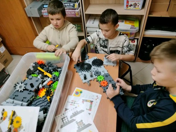 Październik w świetlicy szkolnej — zdjęcie 9