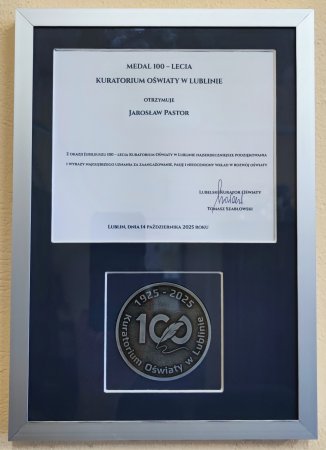 Medal 100-lecia Kuratorium Oświaty — zdjęcie 2