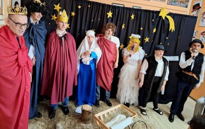 Spotkanie opłatkowe w Środowiskowym Domu Samopomocy w Laskach - 5