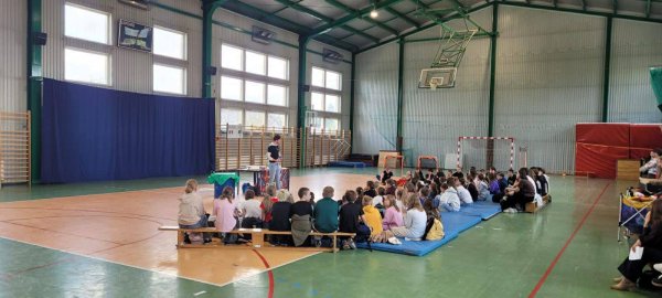 Pokazy chemiczne CrazyLab — zdjęcie 7