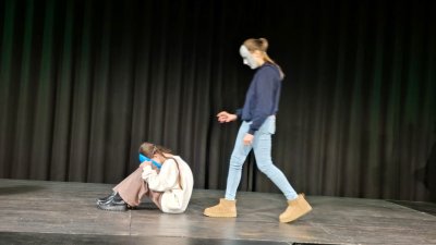 „PRZEMOC MA WIELE TWARZY” - 9