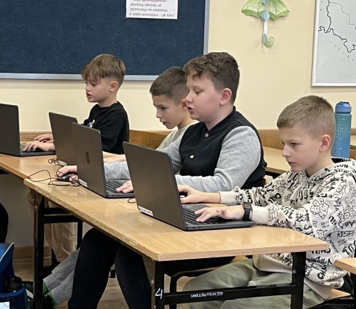 Rozwijamy kreatywność i kompetencje cyfrowe z wykorzystaniem nowoczesnych technologii — zdjęcie 1