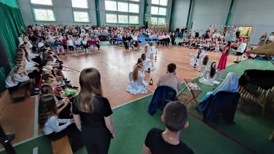 Świąteczna opowieść w wykonaniu uczniów 