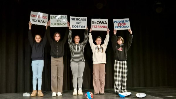 „PRZEMOC MA WIELE TWARZY” — zdjęcie 17