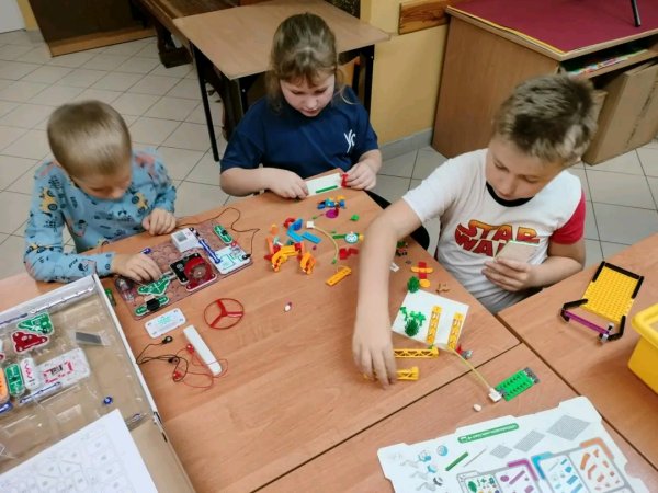 Październik w świetlicy szkolnej — zdjęcie 8