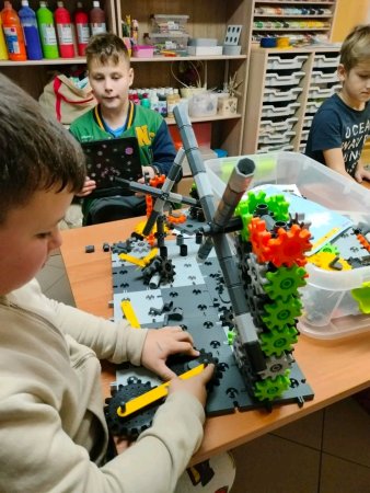 Październik w świetlicy szkolnej — zdjęcie 15