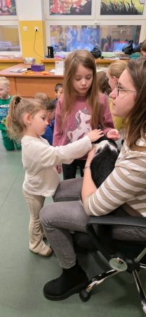 Spotkanie uczniów z przedstawicielami stowarzyszenia „Empatyczni” z Radzynia Podlaskiego — zdjęcie 13