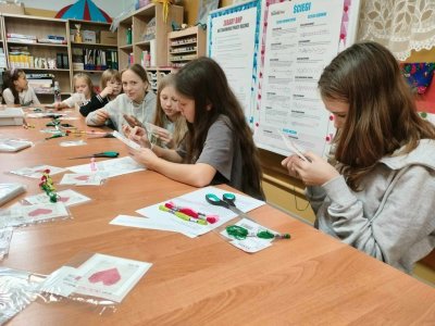 Haft krzyżykowy na kanwie - 7