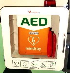 Profesjonalny sprzęt ratujący życie w naszej szkole - 1