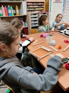 Rękodzieło Artystyczne- tkanie na krosnach - 3
