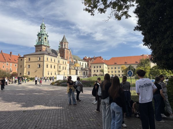 Wycieczka szkolna Rzeszów - Wadowice - Energylandia - Kraków — zdjęcie 37