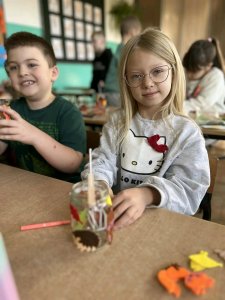 Wykonanie świeczek sojowych na Dzień Wszystkich Świętych - 4