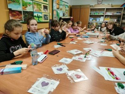 Haft krzyżykowy na kanwie - 1