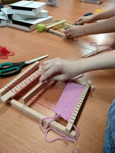 Rękodzieło Artystyczne- tkanie na krosnach - 2