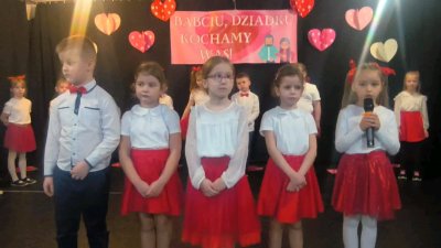 Dzień Babci i Dziadka w oddziałach przedszkolnych - 8